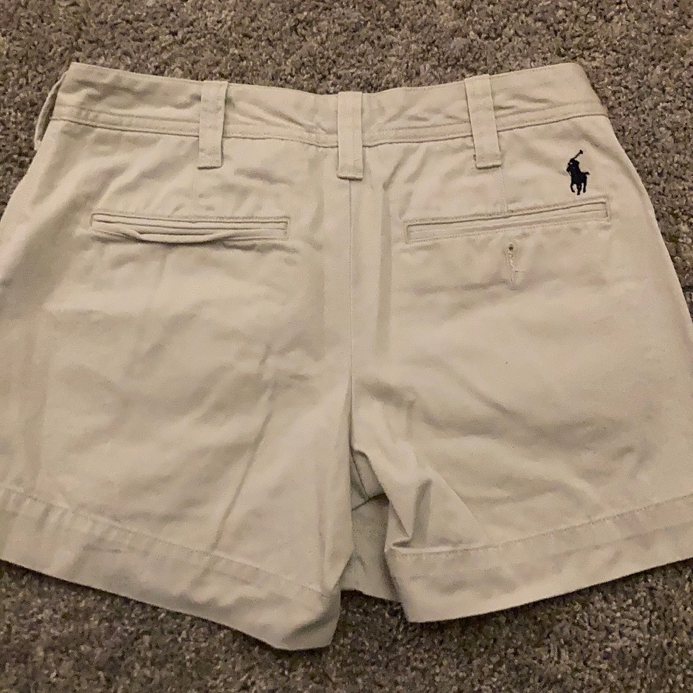 Polo shorts - Picture 2 of 2